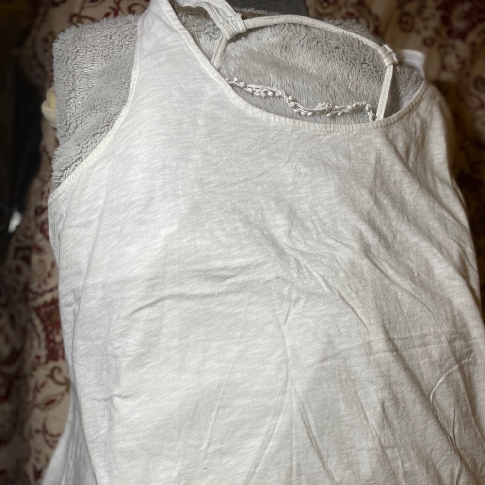 white vintage tank top size 22/24.
